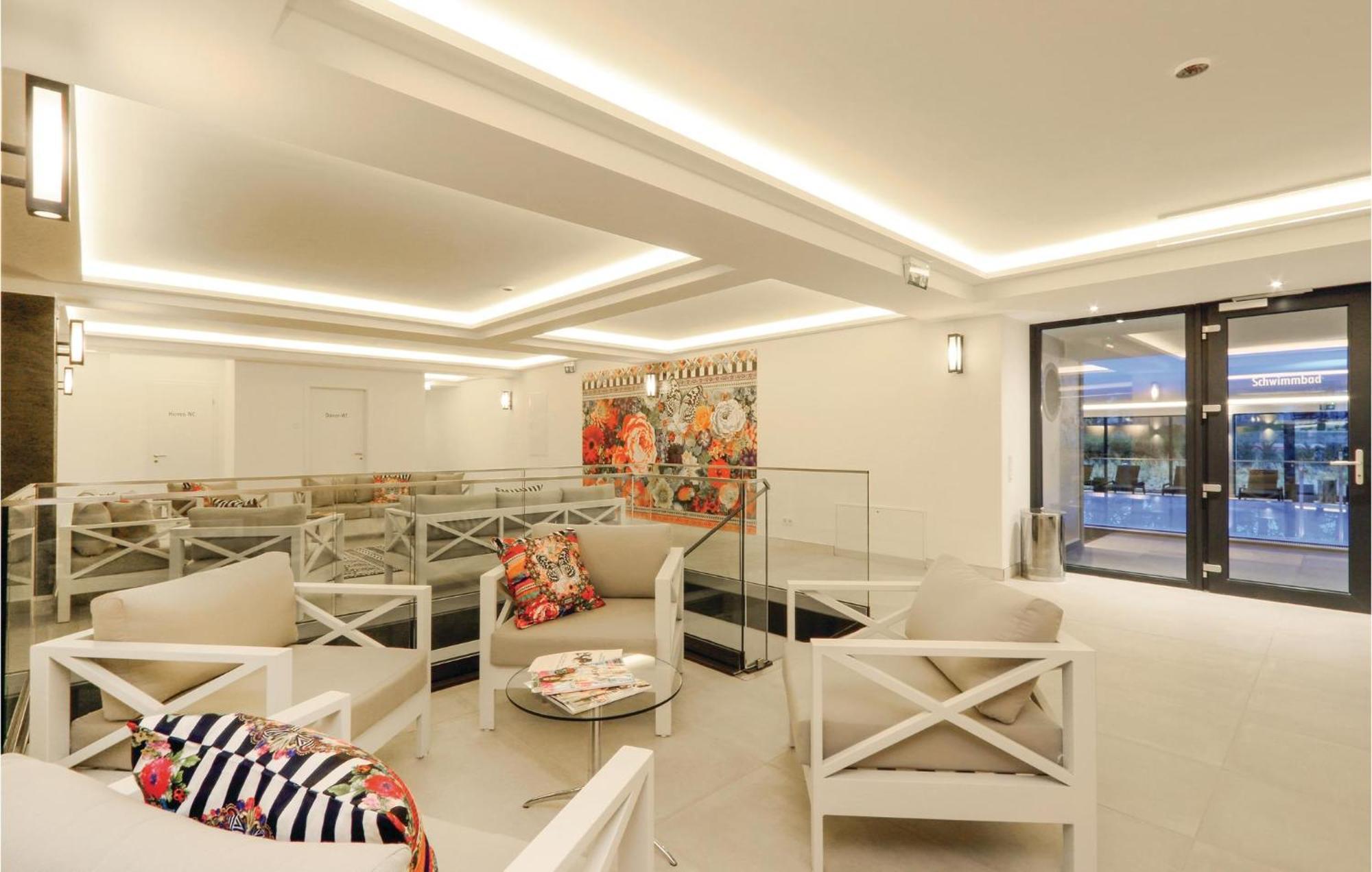 Skysuite بينز المظهر الخارجي الصورة